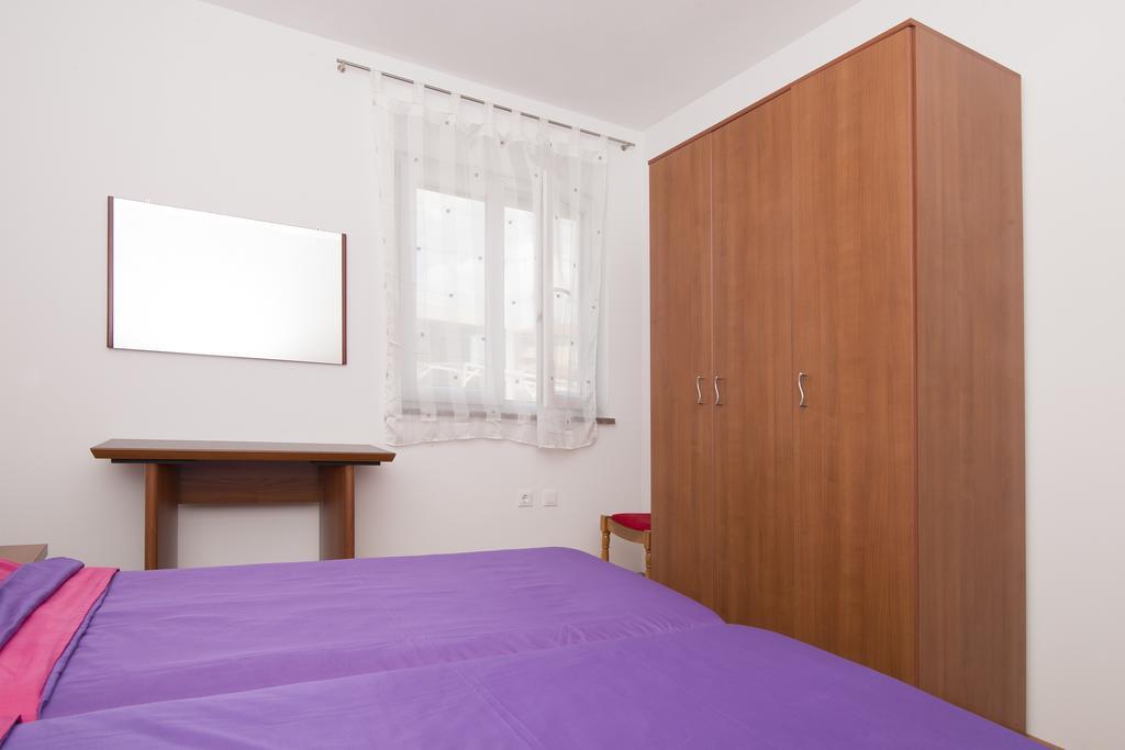 Antonija Apartment Pula Exterior photo
